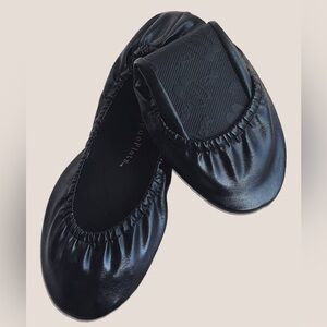 Black Rescue Flats Ballet Flats in Size Small 🖤